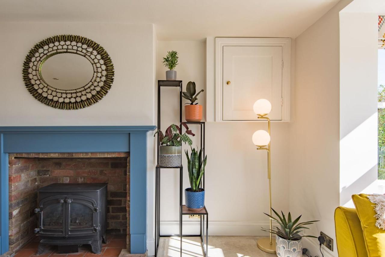 Wheelwrights Cottage By Bloom Stays Staple Cross Exteriör bild